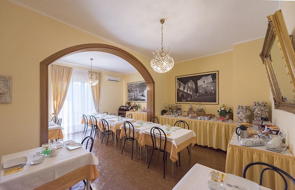 Bed and Breakfast San Pietro à Noto Extérieur photo
