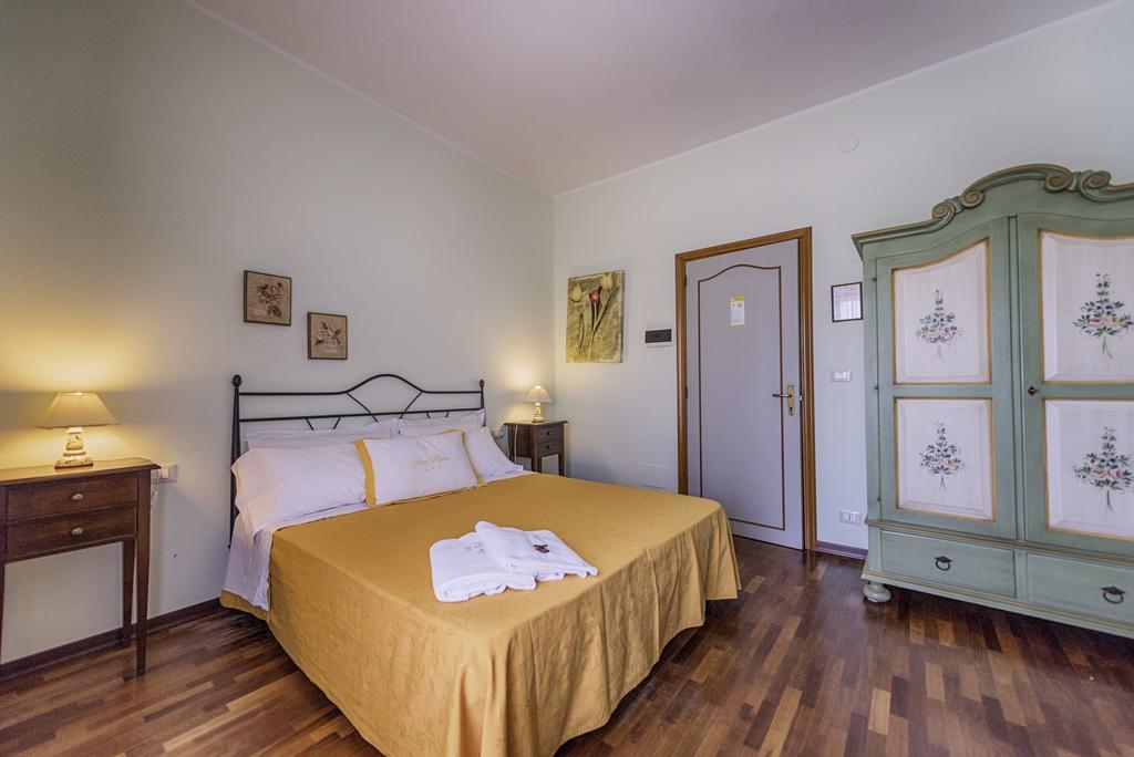 Bed and Breakfast San Pietro à Noto Extérieur photo