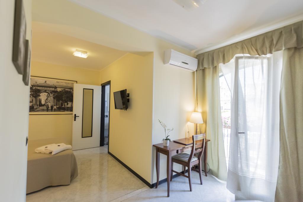 Bed and Breakfast San Pietro à Noto Extérieur photo